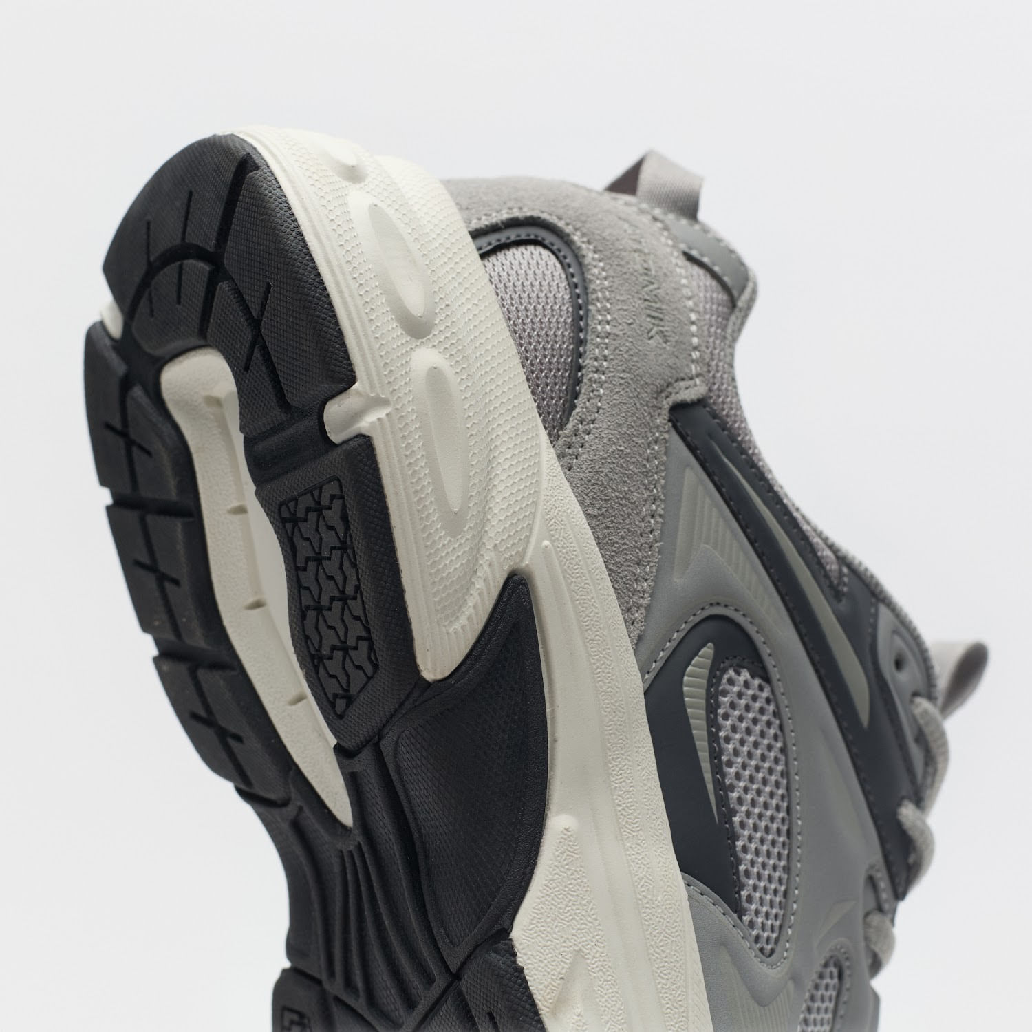 Zapatillas Fearless de Atomik — imagen 4