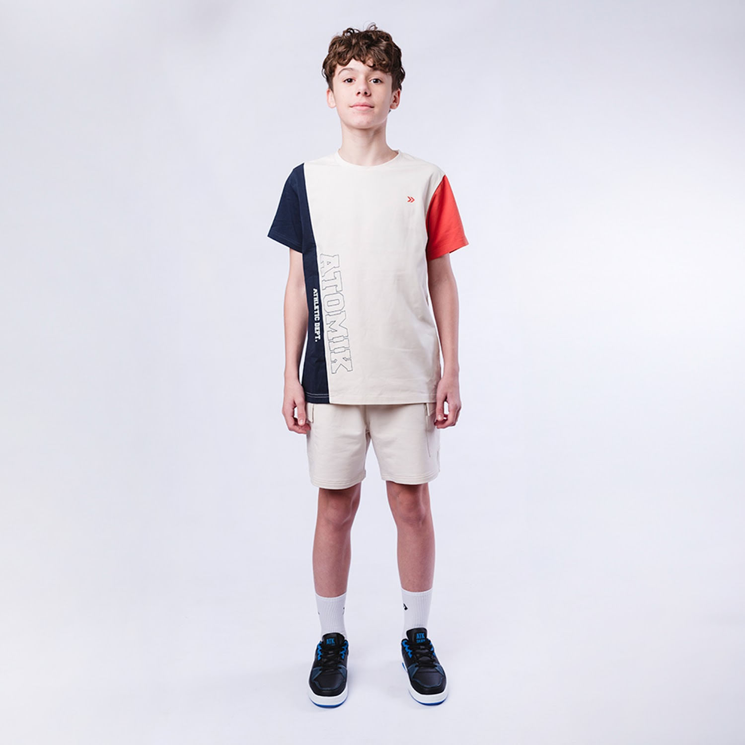 Short start atomik — imagen 3
