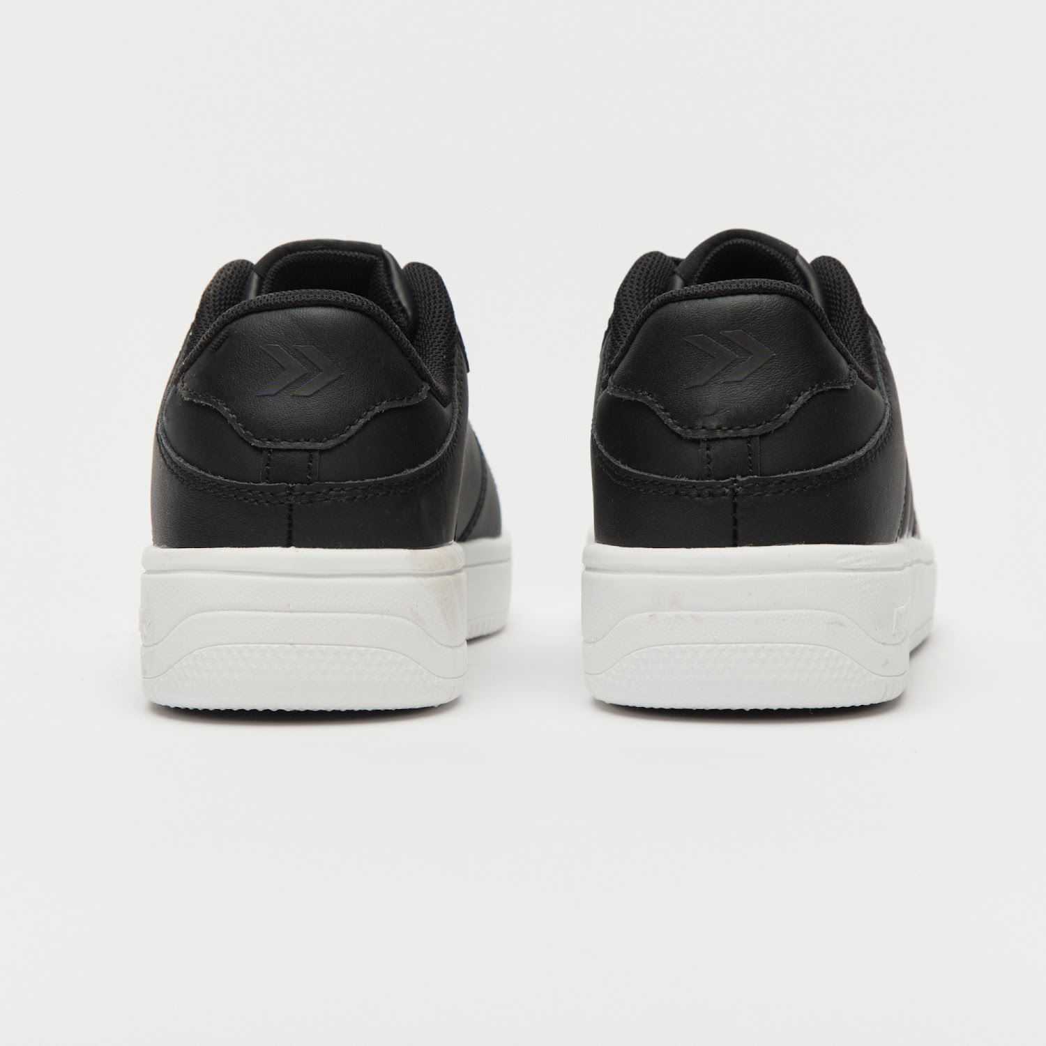 Zapatillas Fairfaxx de Atomik — imagen 4