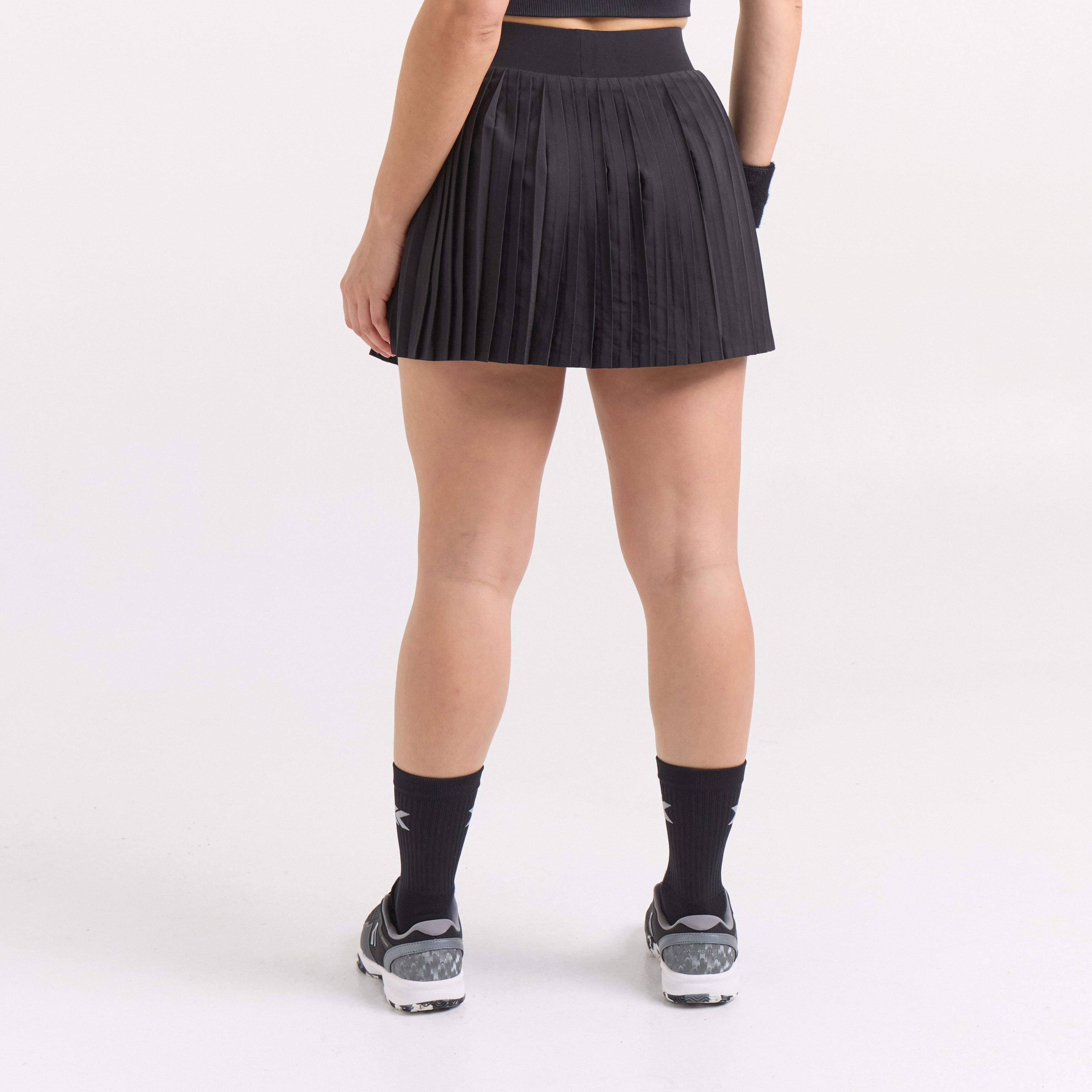 Pollera court — imagen 3
