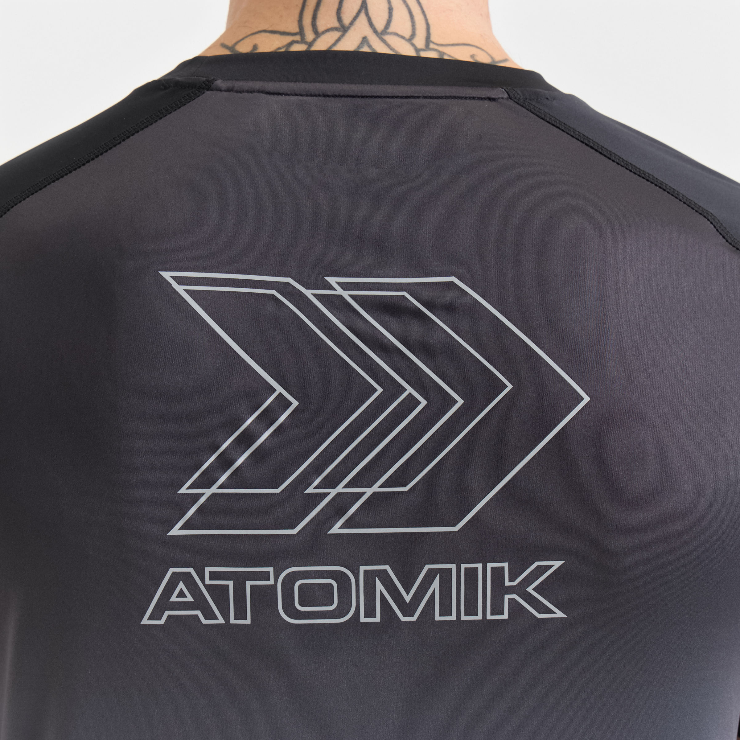 Remera Men Gradient Tee Atomik — imagen 3