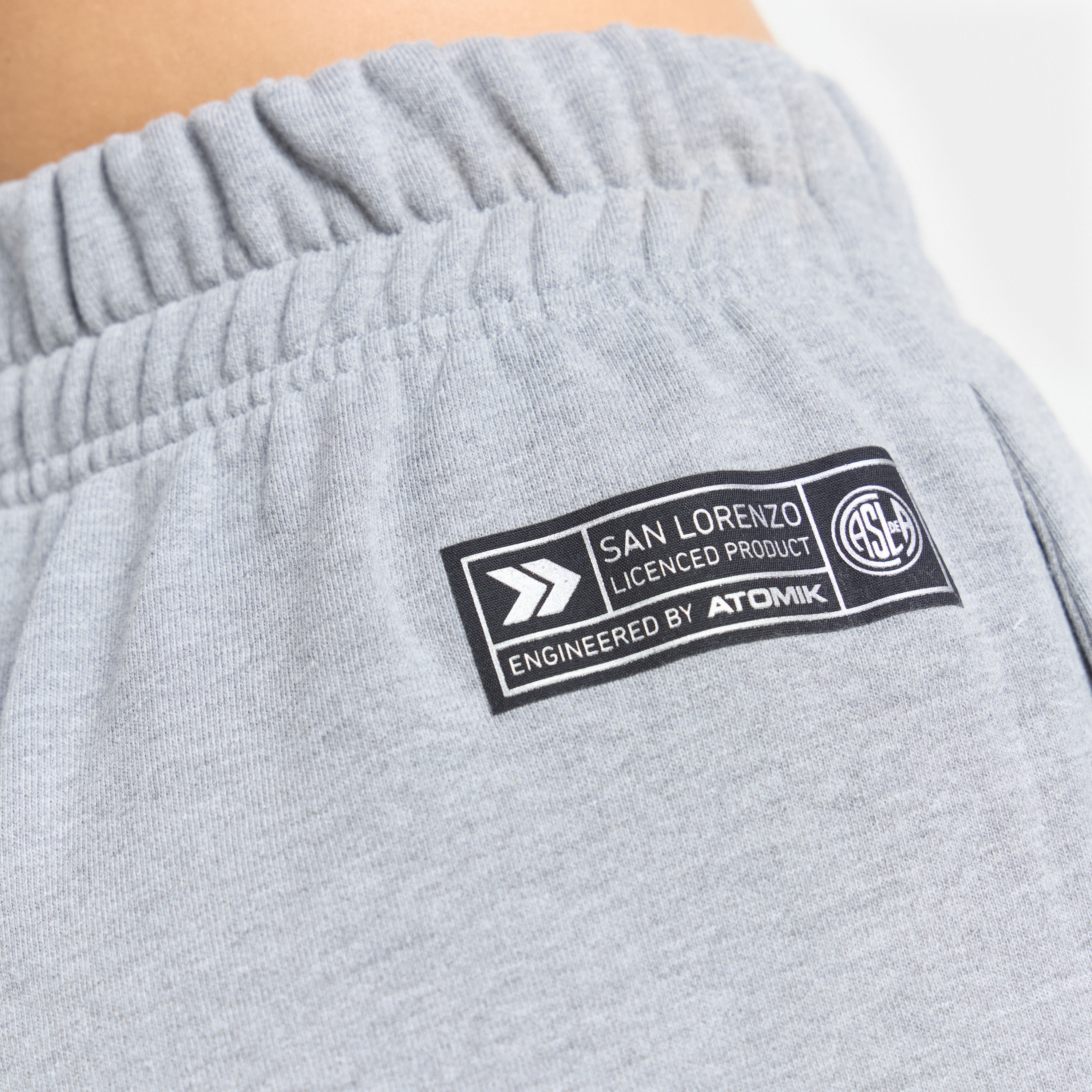 Jogger monochrome unisex san lorenzo 26 — imagen 3