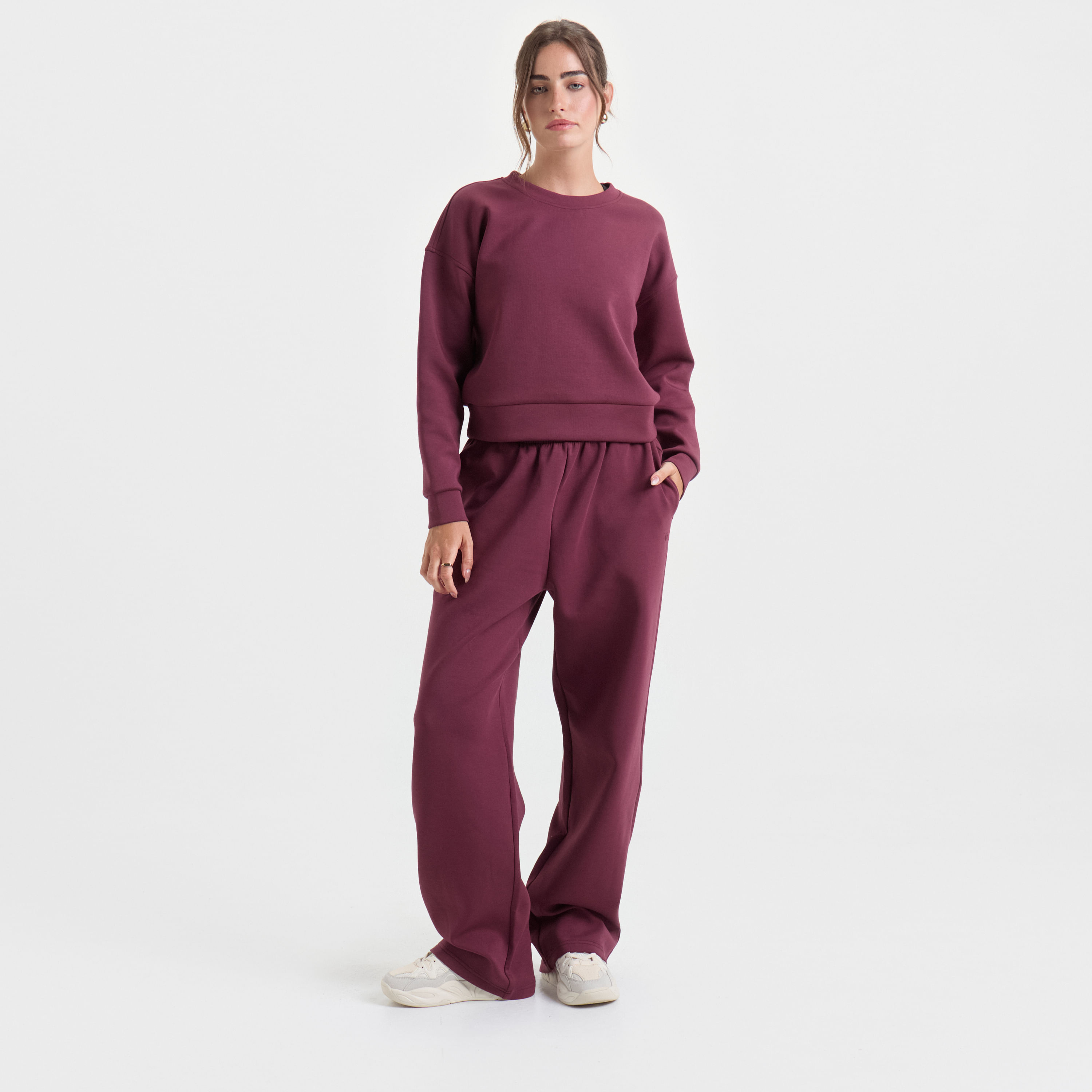 Snug wide pants