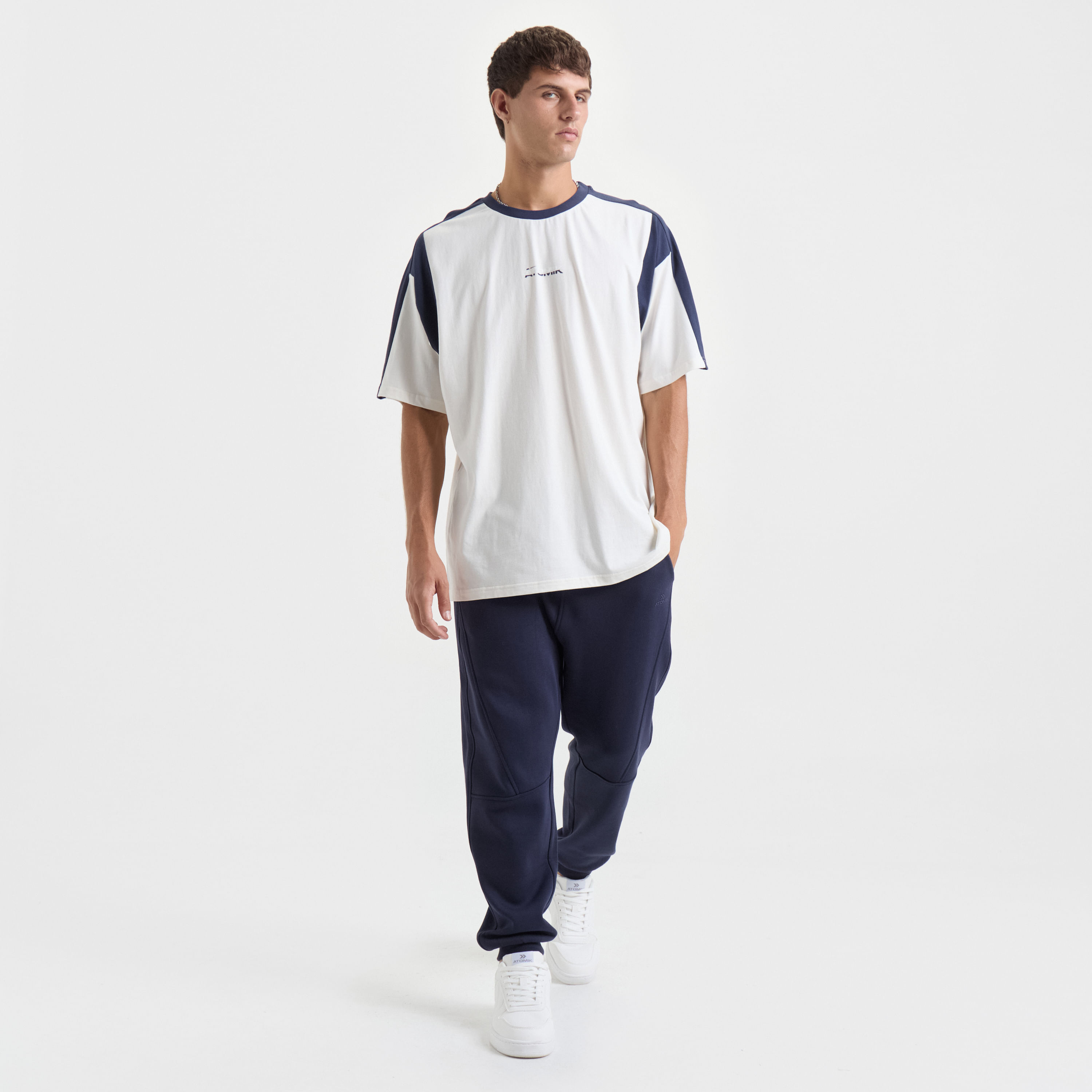 Ring Logo Tee de Atomik