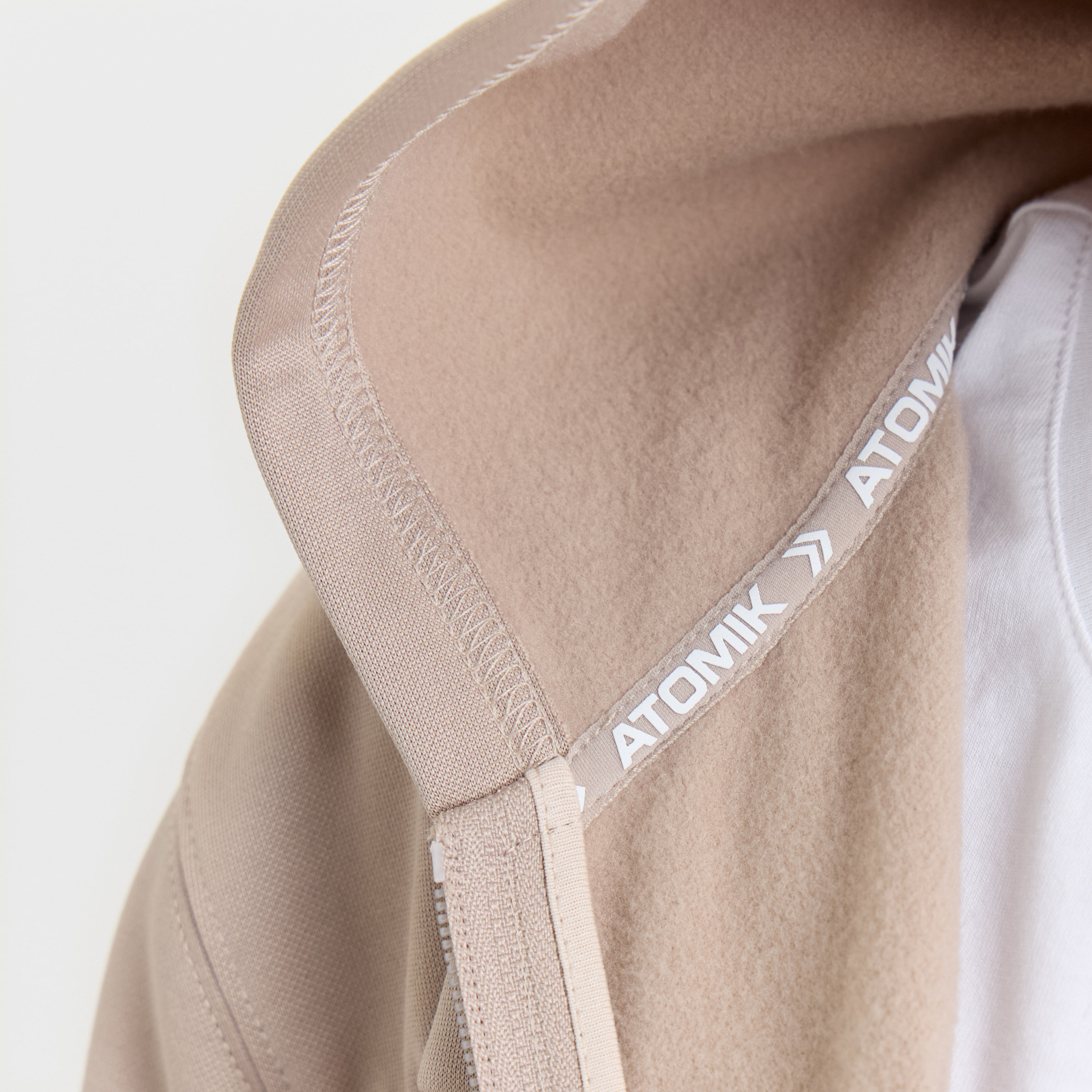 Zip hoodie sport de Atomik — imagen 5